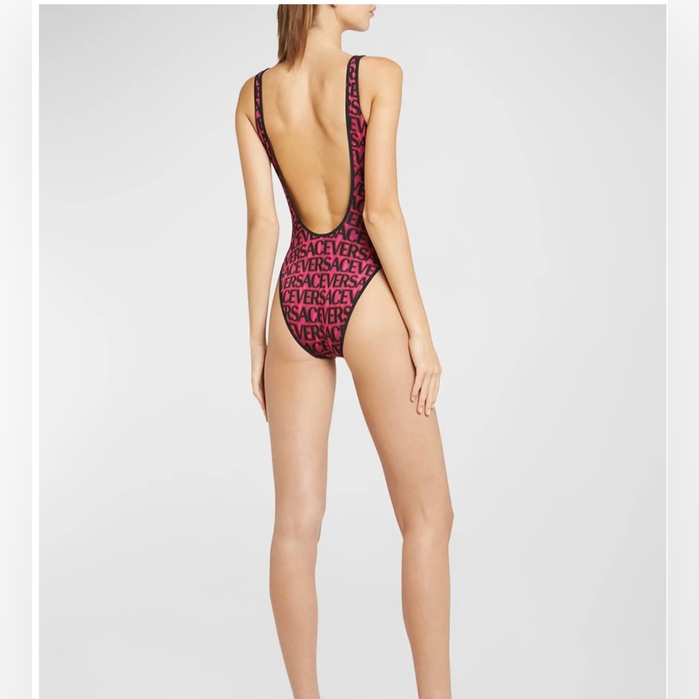 🎉HP🥰Versace Miranda one-piece Swimsuit NWT - Picture 4 of 8